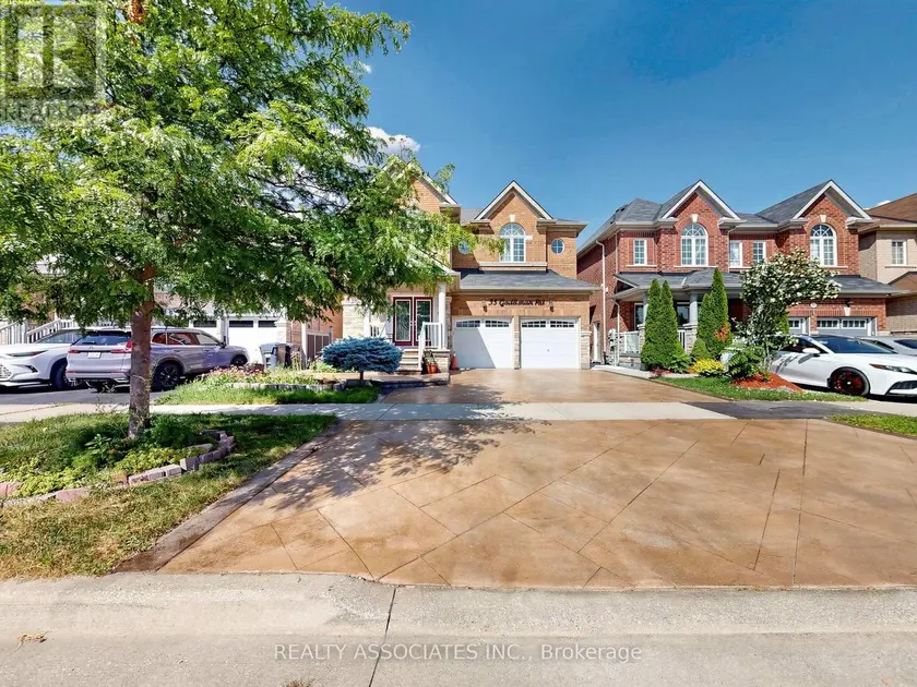 Detached at 35 GODLIMAN ROAD, Brampton