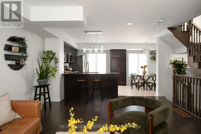 Townhouse at 81 - 2280 BARONWOOD DRIVE, Oakville
