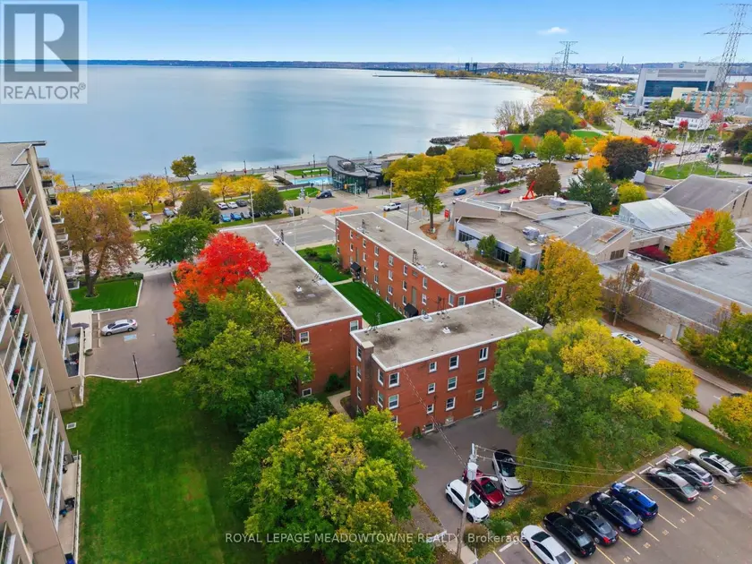 Apartment at 15 - 1351 LAKESHORE ROAD, Burlington