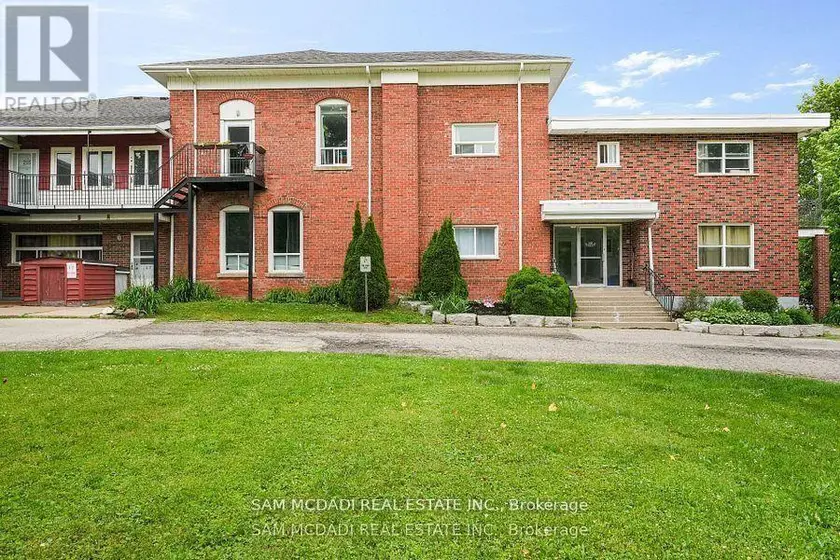 Multiplex at 110 - 15 FAULKNER STREET, Orangeville