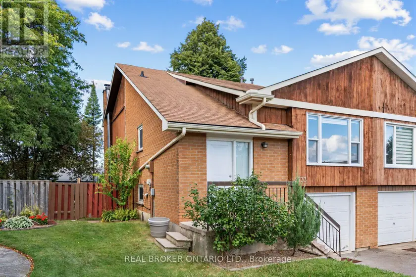Semi-Detached/Link at 2733 LOS PALMAS COURT, Mississauga