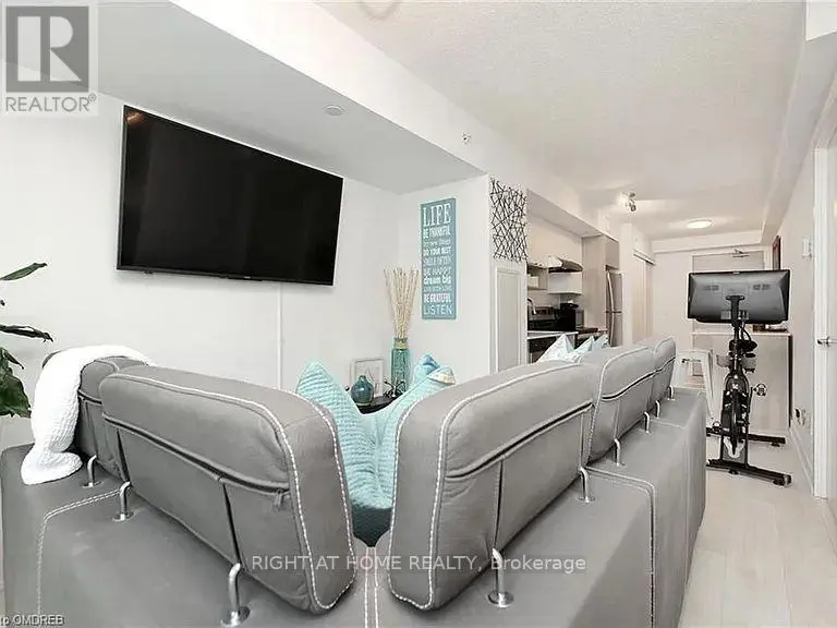 Apartment at A307 - 1117 COOKE BOULEVARD, Burlington