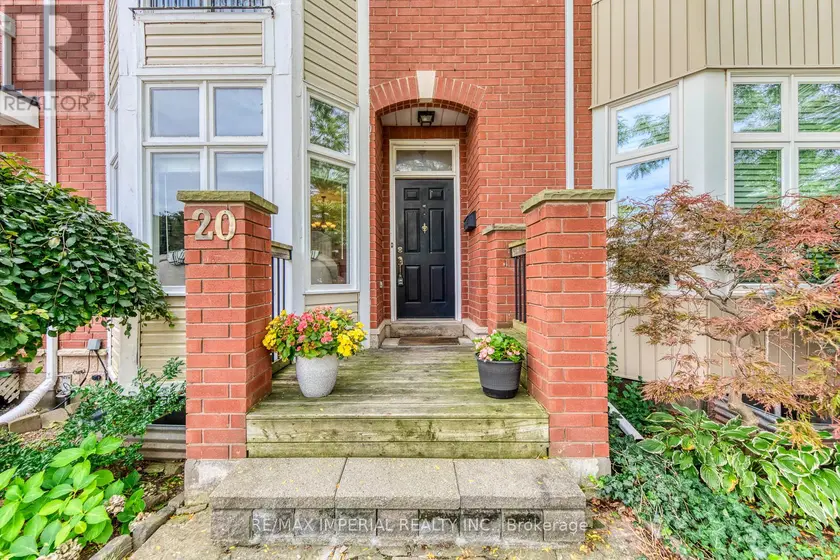 Townhouse at 20 THE GREENERY, Oakville