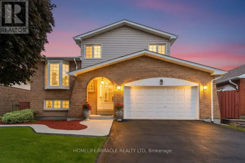 Detached at 37 BLACKTHORN LANE, Brampton