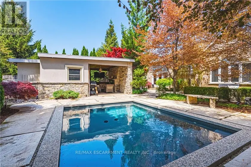 Detached at 2178 BERWICK DRIVE, Burlington