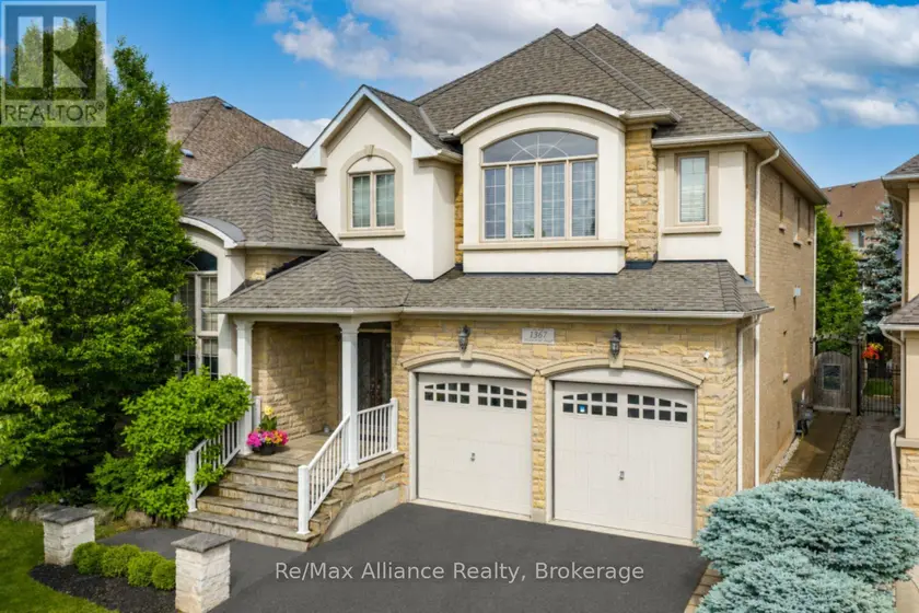 Detached at 1367 ARROWHEAD ROAD, Oakville