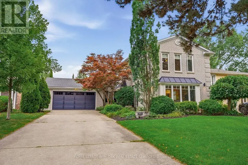 Detached at 387 VALANNA CRESCENT, Burlington