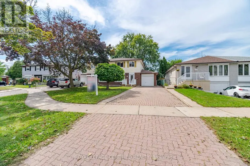 Semi-Detached/Link at 3390 FROBEX COURT, Mississauga