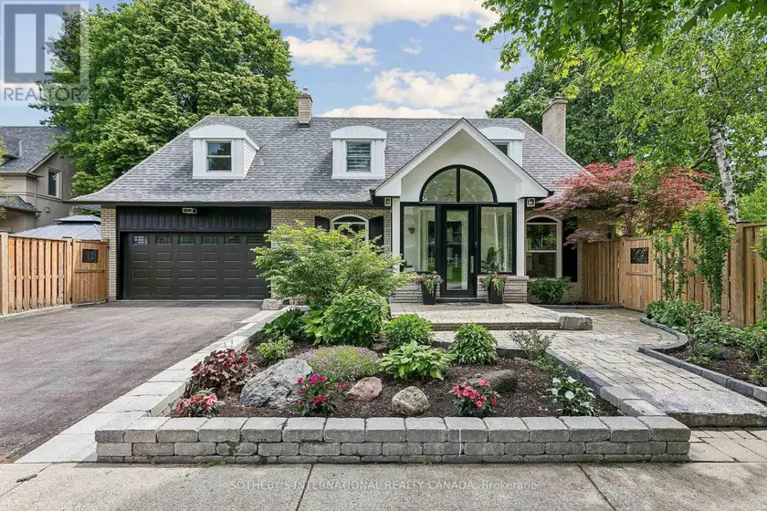 Detached at 35 SHADWICK DRIVE, Toronto