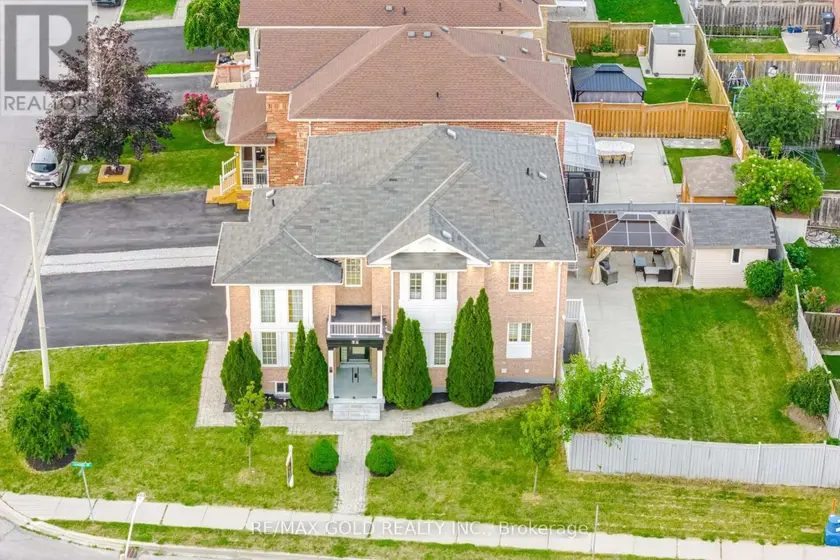 Detached at 71 LEAGATE STREET, Brampton