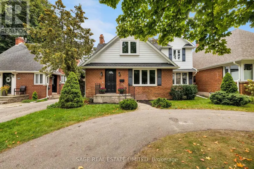 Detached at 53 WILGAR ROAD, Toronto