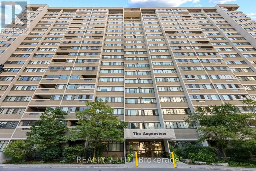 Apartment at 1507 - 50 ELM DRIVE E, Mississauga