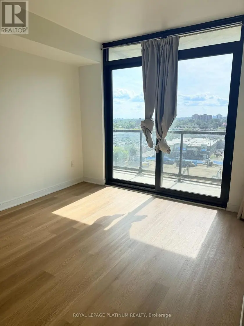 Apartment at 819 - 86 DUNDAS STREET E, Mississauga