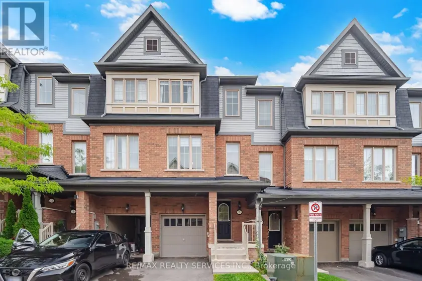 Townhouse at 42 - 7 CEDAR LAKE CRESCENT, Brampton