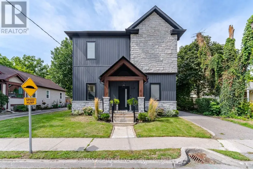 Detached at 89 WILLOW STREET, Caledon