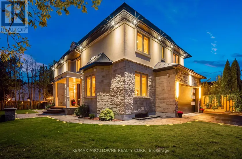 Detached at 408 SEABOURNE DRIVE, Oakville