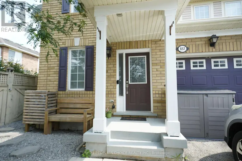 Semi-Detached/Link at UPPER - 657 THOMPSON ROAD S, Milton