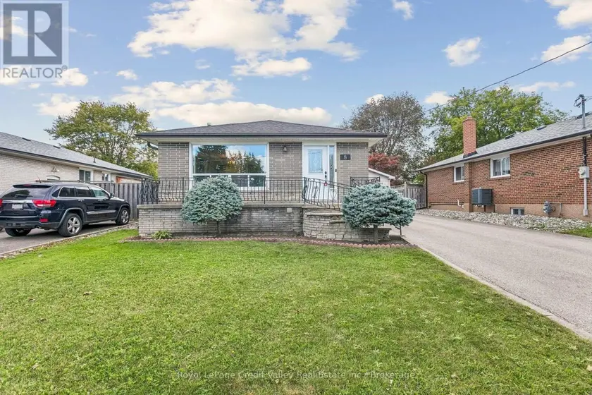 Detached at 8 MILNER ROAD, Brampton
