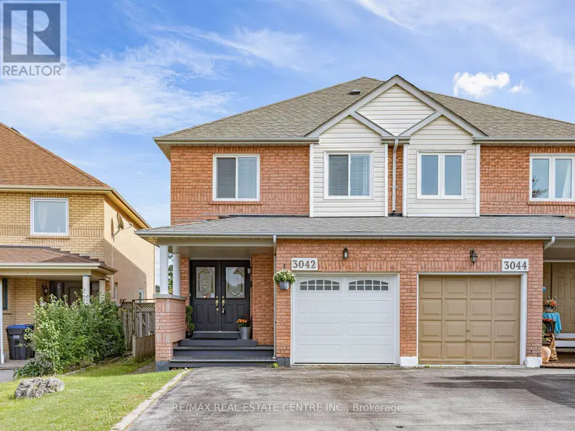 Semi-Detached/Link at 3042 PENDLETON ROAD, Mississauga