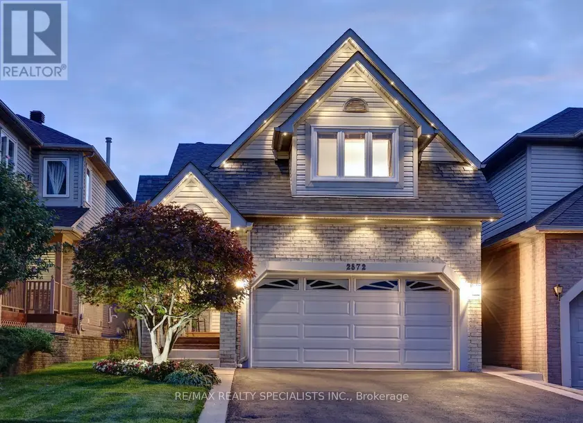 Detached at 2872 GALLEON CRESCENT, Mississauga