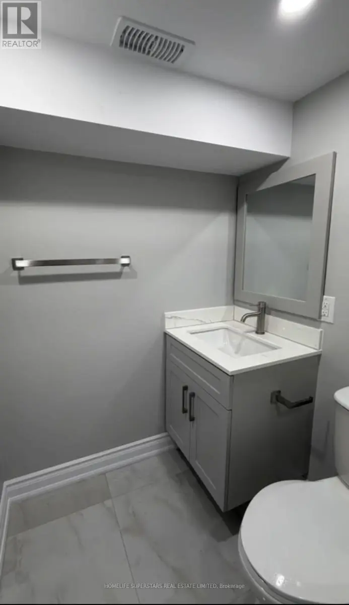 Detached at 3 ROUGH (BSMT) STREET, Brampton