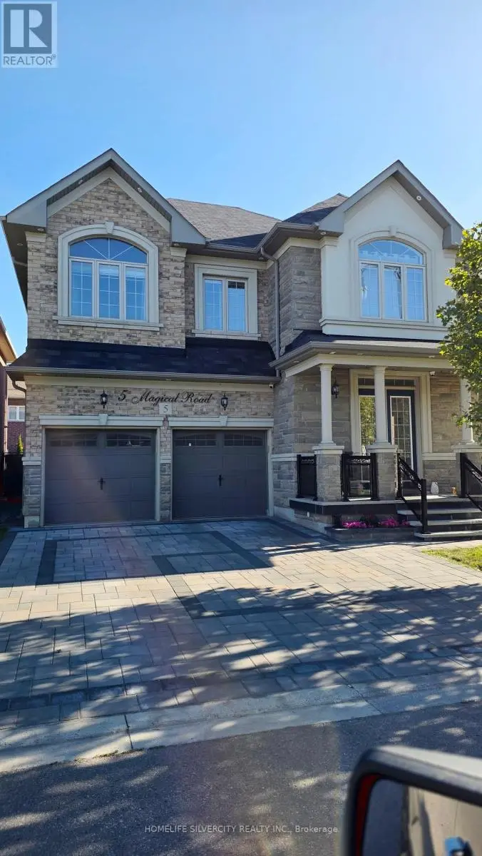 Detached at 5 MAGICAL ROAD, Brampton