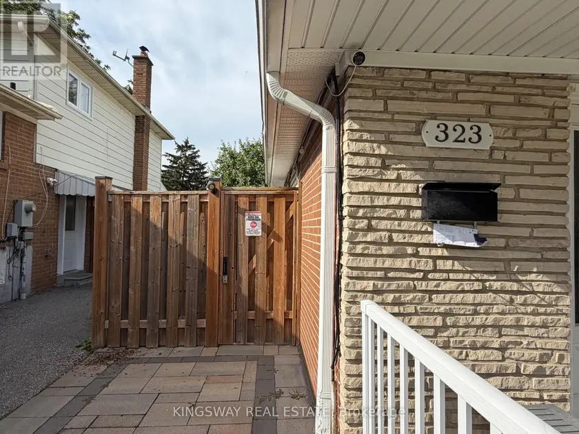 Semi-Detached/Link at LOWER LEVEL - 323 MONTEGO RD. ROAD, Mississauga