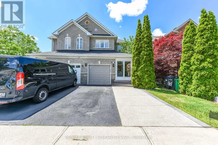Semi-Detached/Link at 5624 FRESHWATER DRIVE, Mississauga