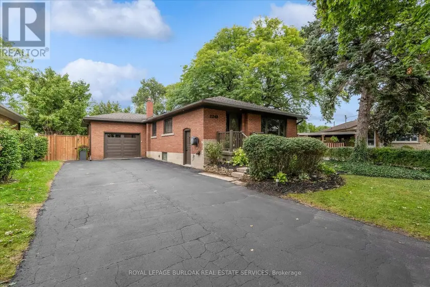Detached at 2241 JOYCE STREET, Burlington