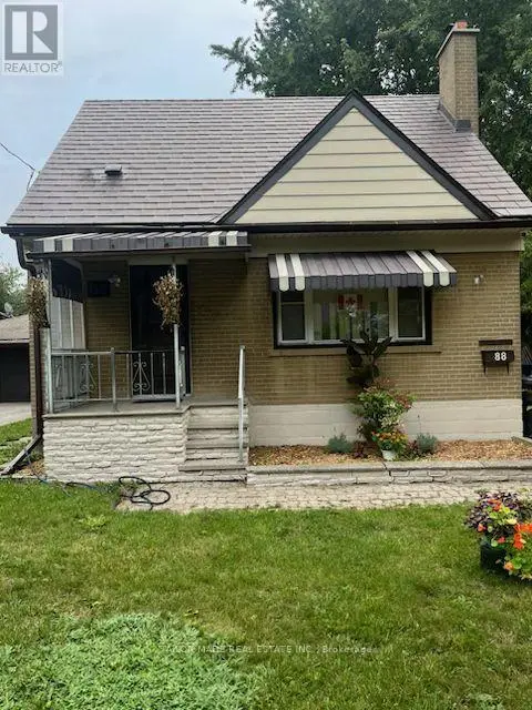 Detached at 88 MCCAUL STREET, Brampton