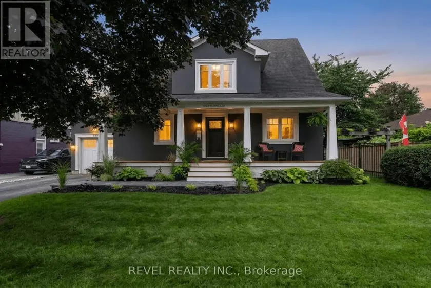 Detached at 100 ROBINWOOD CRESCENT, Milton