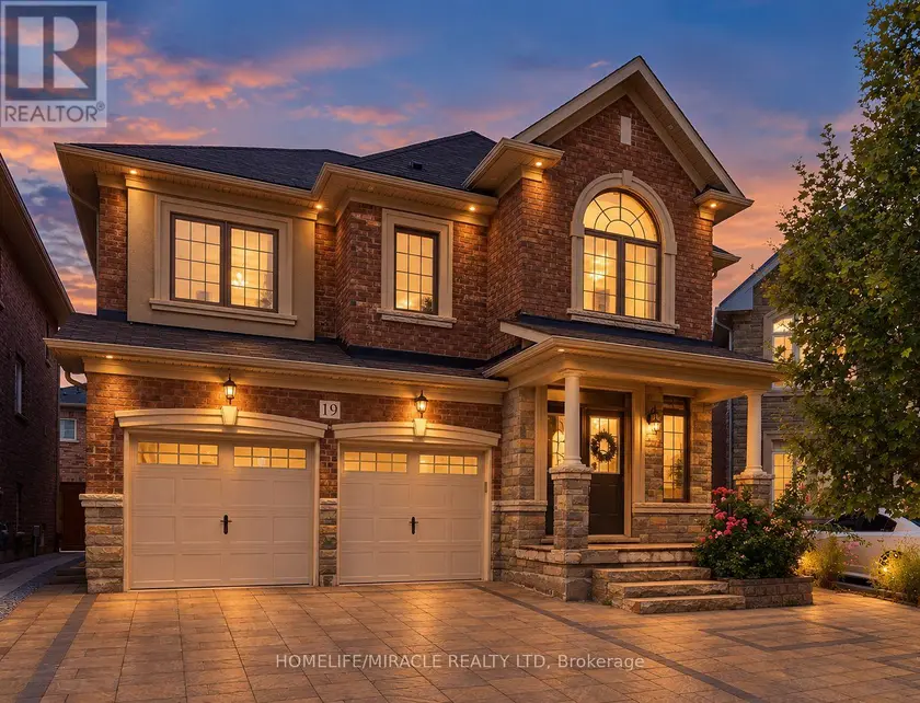 Detached at 19 BELGIUM CRESCENT, Brampton