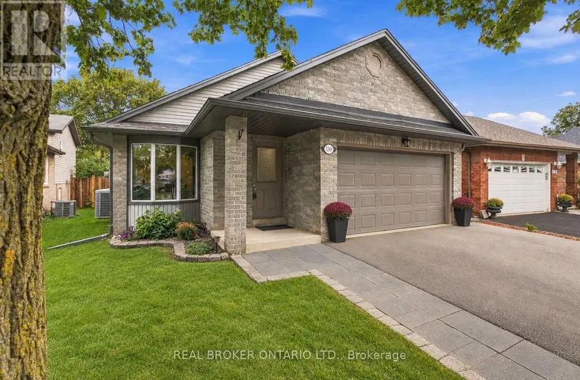Detached at 1249 THORPE ROAD, Burlington