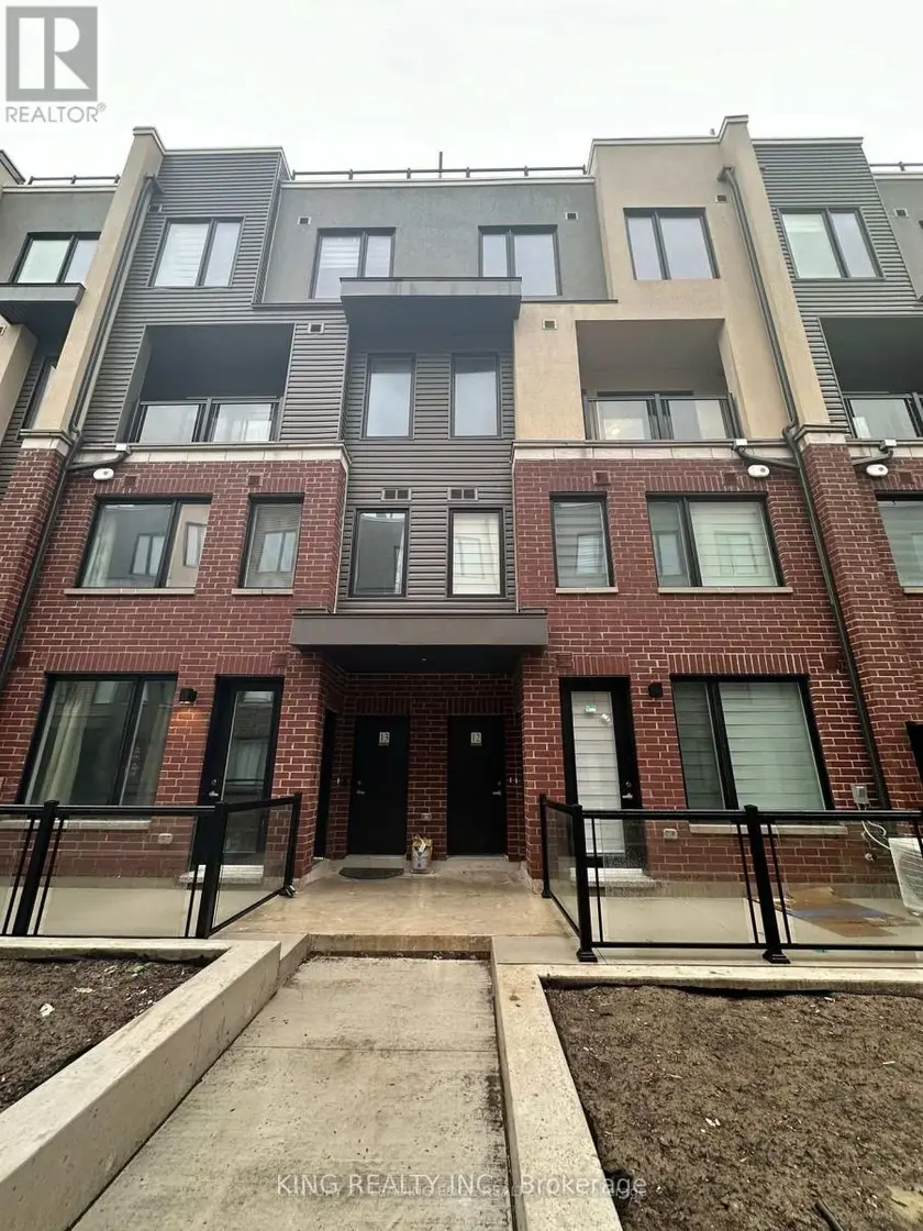 Townhouse at 32 - 3409 RIDGEWAY DRIVE, Mississauga