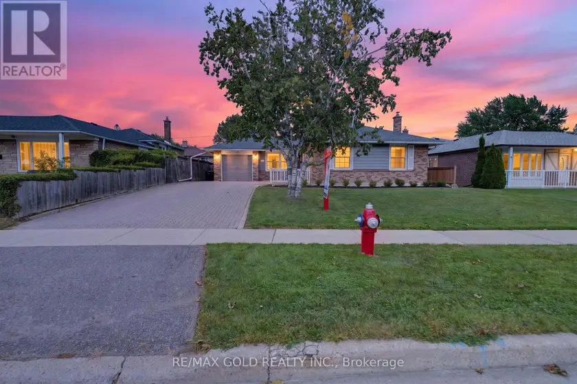 Detached at 234 AVONDALE BOULEVARD, Brampton