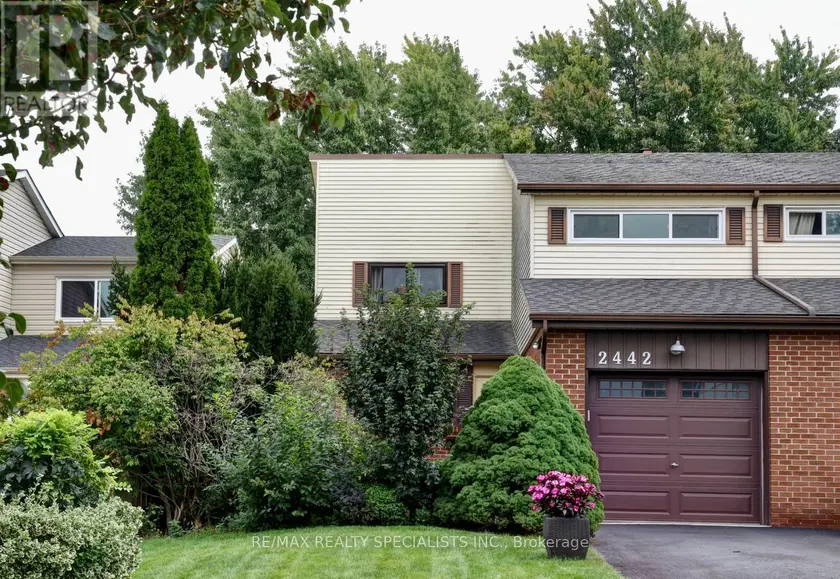 Semi-Detached/Link at 2442 BASSWOOD CRESCENT, Mississauga