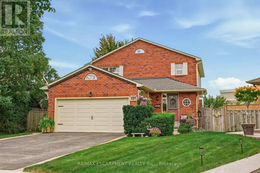 Detached at 607 CLOVER PARK CRESCENT, Milton