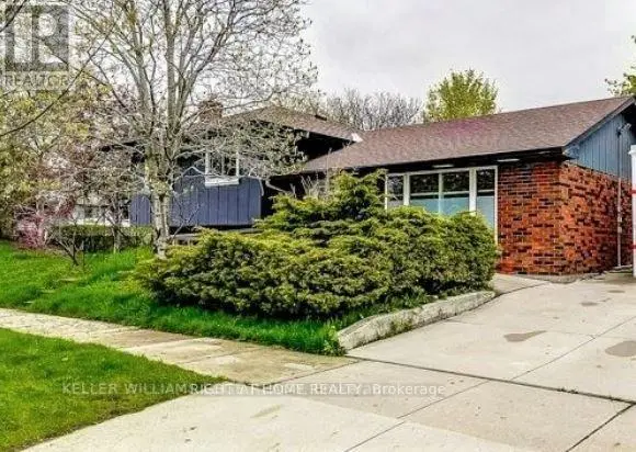 Detached at 1411 CHARLES DRIVE, Burlington