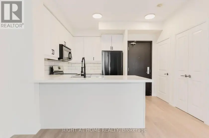 Apartment at 2010 - 70 ABSOLUTE AVENUE, Mississauga