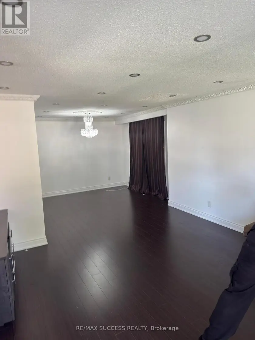 Detached at 3043 CORAL DRIVE, Mississauga