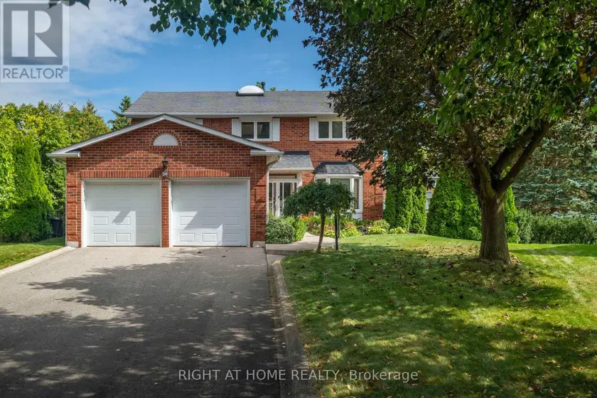 Detached at 20 MOWAT COURT, Brampton