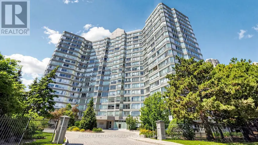 Apartment at 504 - 50 KINGSBRIDGE GARDEN CIRCLE, Mississauga