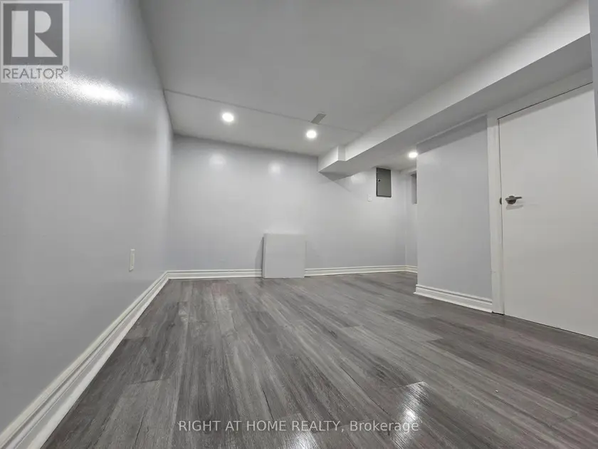 Semi-Detached/Link at BSMT - 984 OSSINGTON AVENUE, Toronto