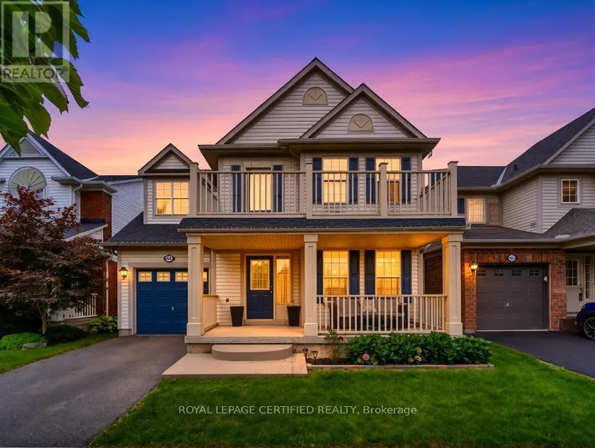 Detached at 834 FOURTH LINE, Milton