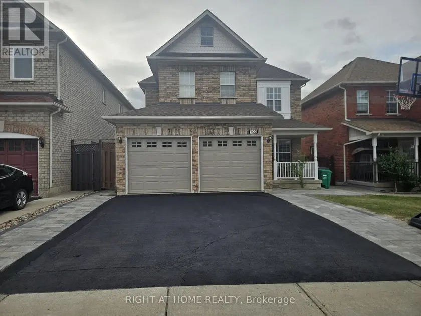 Detached at 790 CRAWFORD MILL AVENUE, Mississauga