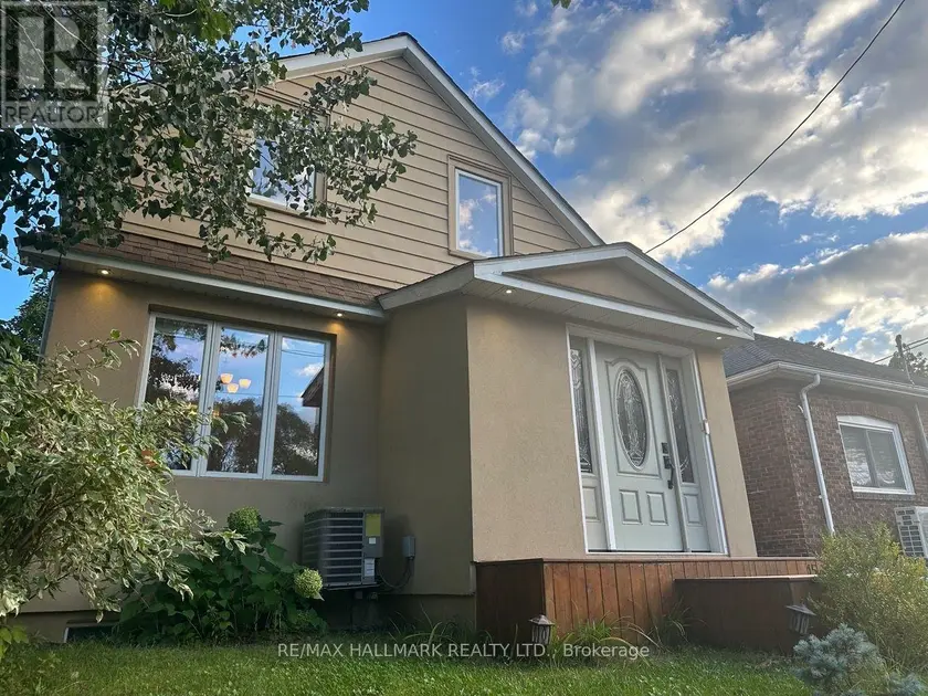 Detached at 15 DANIELS STREET, Toronto