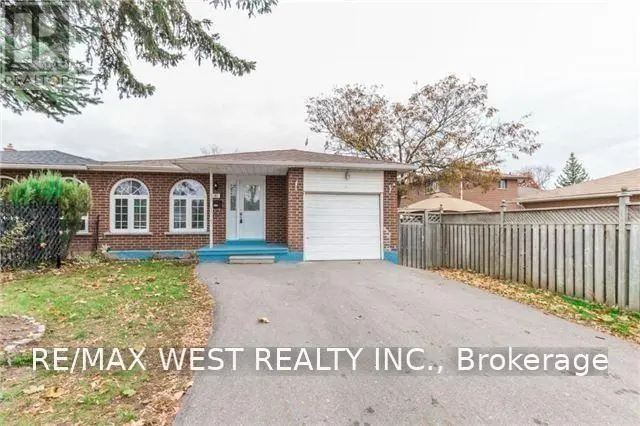 Semi-Detached/Link at UPPER - 82 MARCHBANK CRESCENT, Brampton