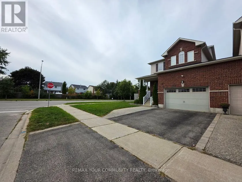 Semi-Detached/Link at 1 VICTOR LARGE WAY, Orangeville