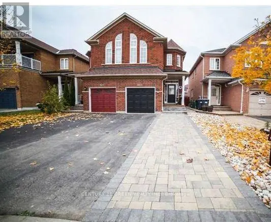 Semi-Detached/Link at 3355 FOUNTAIN PARK AVENUE, Mississauga