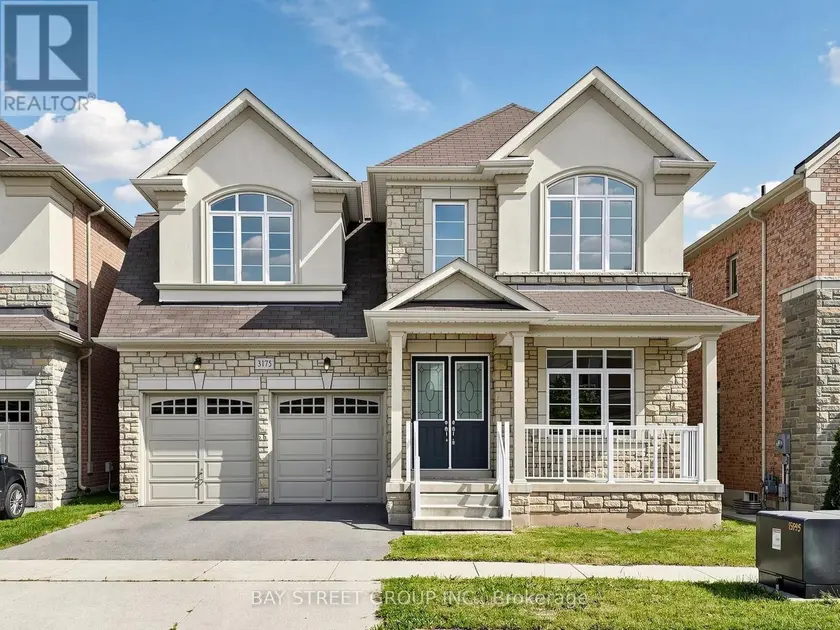 Detached at 3175 WILLIAM ROSE WAY, Oakville